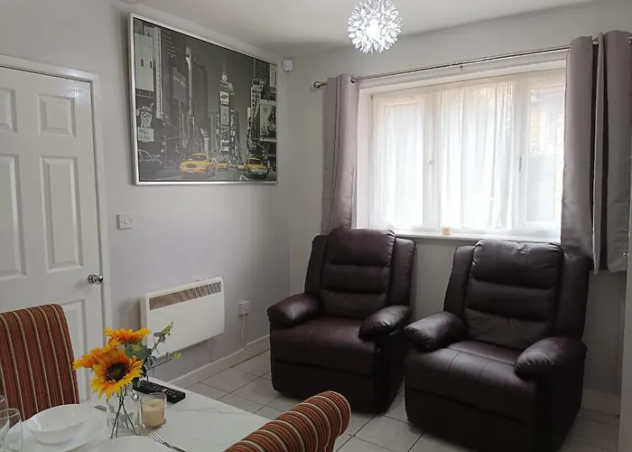 Σπίτι διακοπών Lister Park Stylish 1bed Coach House - Quiet & Tranquil & Parking