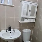 Lister Park Stylish 1bed Coach House - Quiet & Tranquil & Parking